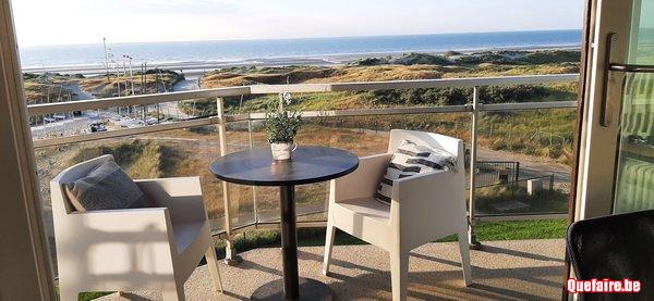 La Panne, Grand Studio, vue frontale mer, parking...