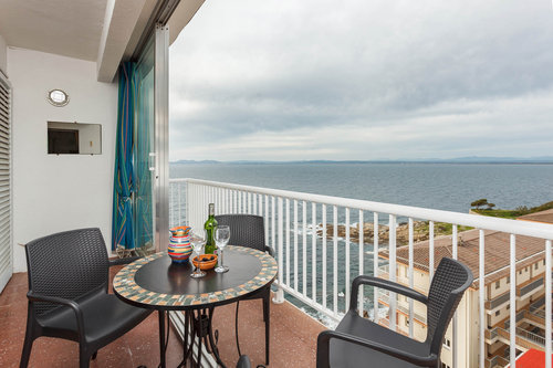 Rosas, costa brava, superbe vue , les pieds dans...