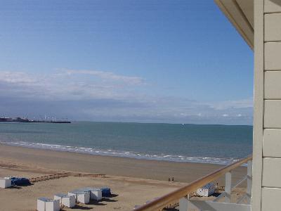 Duinbergen,à louer appartement ensoleillé , vue...