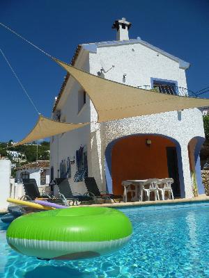 Villa piscine privée Chauffée, 2 ou 3 chb,...