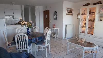 Digue St Idesbald app.2 ch avec garage fermé