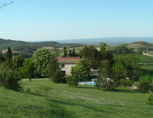 Domaine Roujoux Piscine chauffée, vue, wifi &...
