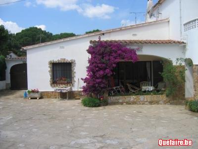 Costa Brava loue maison 3chambres tout confort