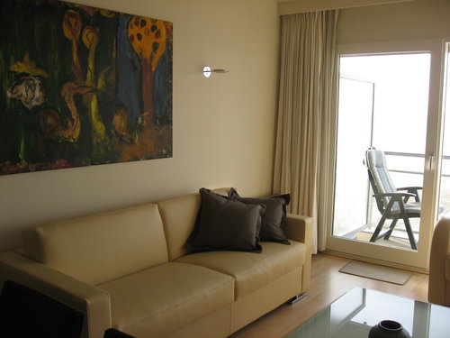 Modern  app op Zeedijk 267 Middelkerke 6 pers