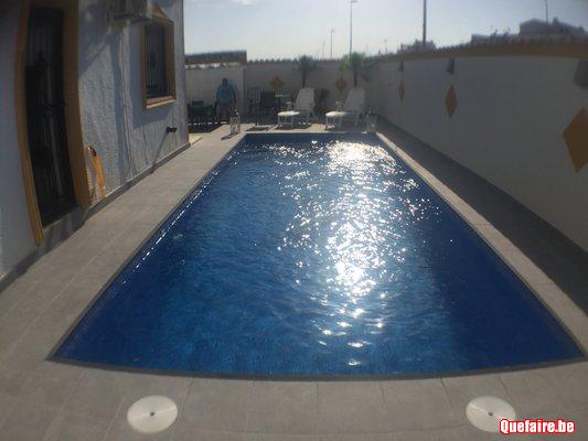 Maison piscine privée, spacieuse avec grande...