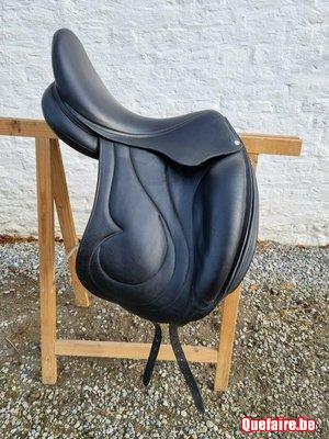 ✨ Selle de dressage Bates Innova ✨