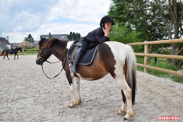 Lilas, Ponette pie tricolore, 7 ans, bien montée