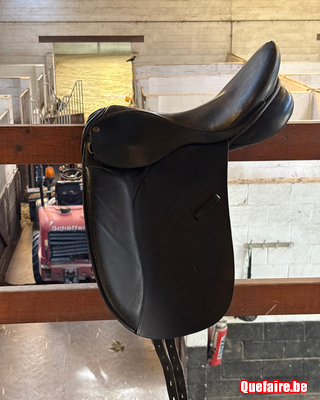 Harry Horses - taille 17.5 Selle de dressage