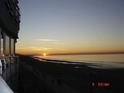 Grand ap. digue  face MER  spacieux   ensoleillé...