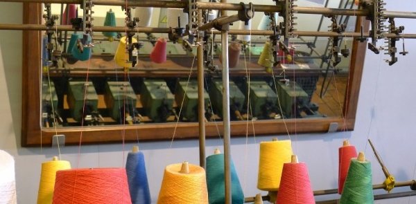 Expositions Musée l Industrie, Travail du Textile