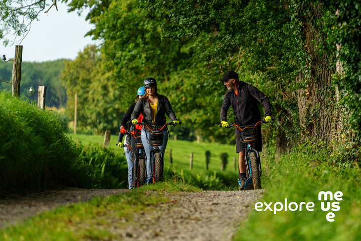 Loisirs Location trottinettes électriques tout-terrain (avec guide)