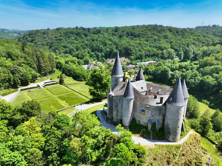Loisirs Chasse trésor chateau Veves