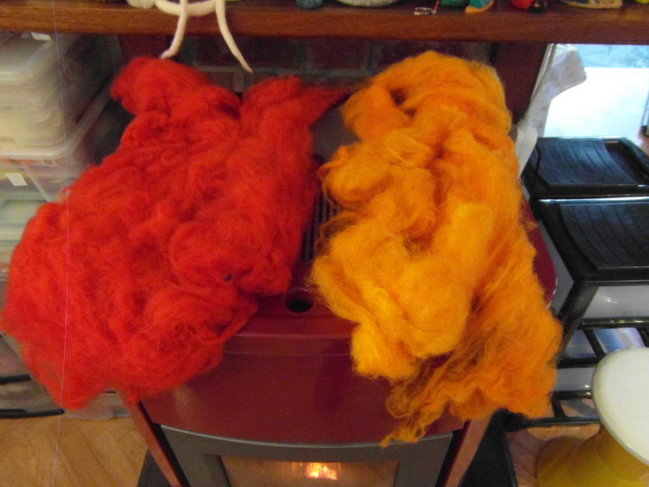 Stages,cours Atelier cardage, lavage filage la laine dpart d une toison brute