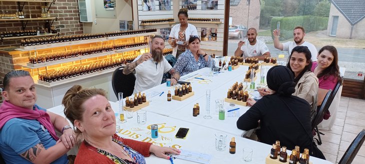 Stages,cours Atelier d Association Parfums Soliflores l Aveugle semaine