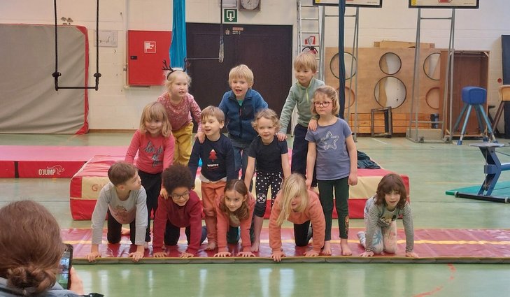 Stages,cours Pluri Circus - atelier cirque pour enfants