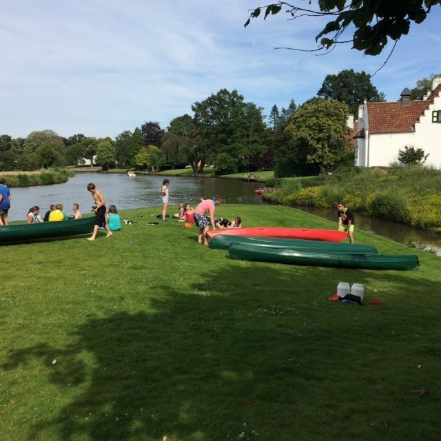 Loisirs Kayak la à Drongen (Gand), région St-Martens-Latem