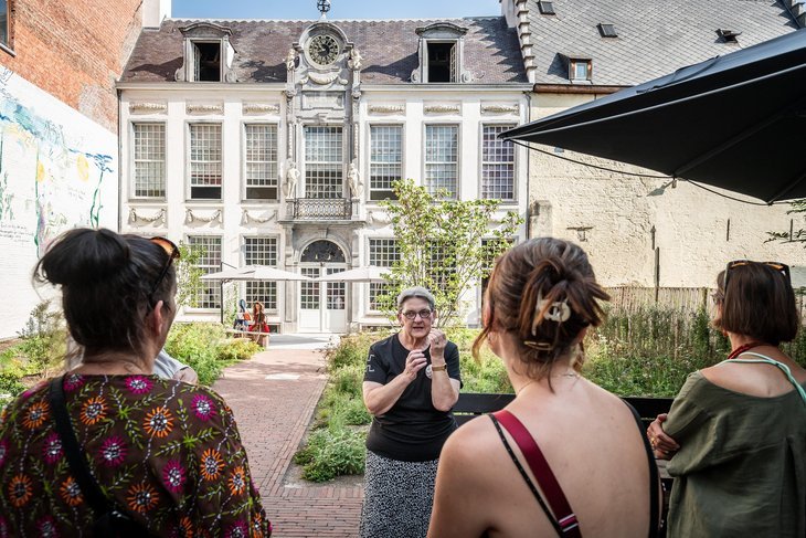 Expositions Les dimanches tribunal