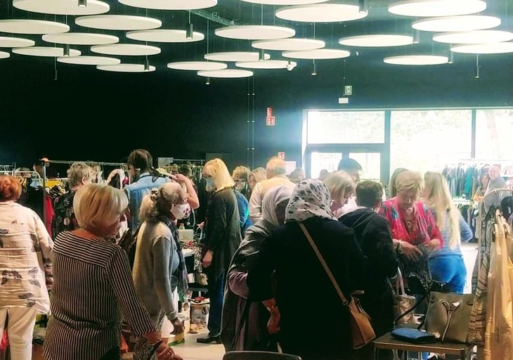 Loisirs Chic Vide Dressing Salle Calva