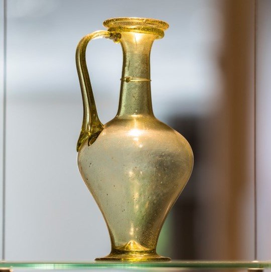 Loisirs Visite guidée l exposition  Eclats verres 