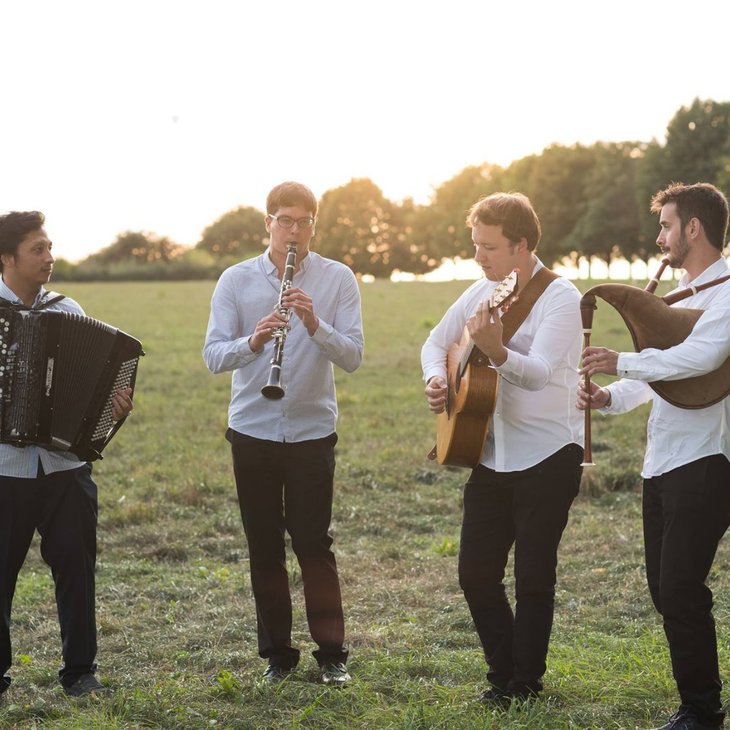 Loisirs Bal folk guidé - Cooligans