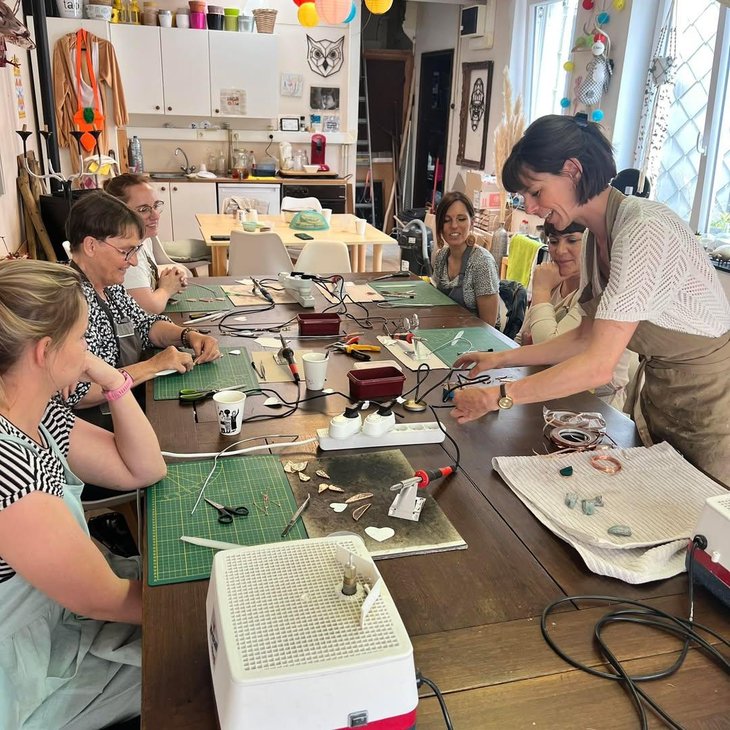 Stages,cours Stage d initiation Vitrail selon technique Tiffany avec Jules & Arts