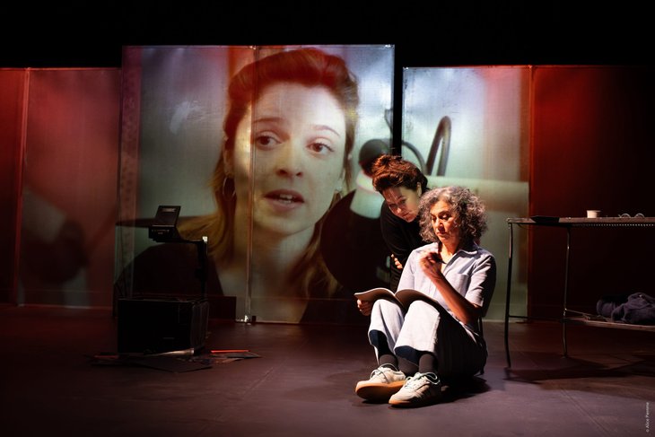 Spectacles Je voudrais mourir curiosité