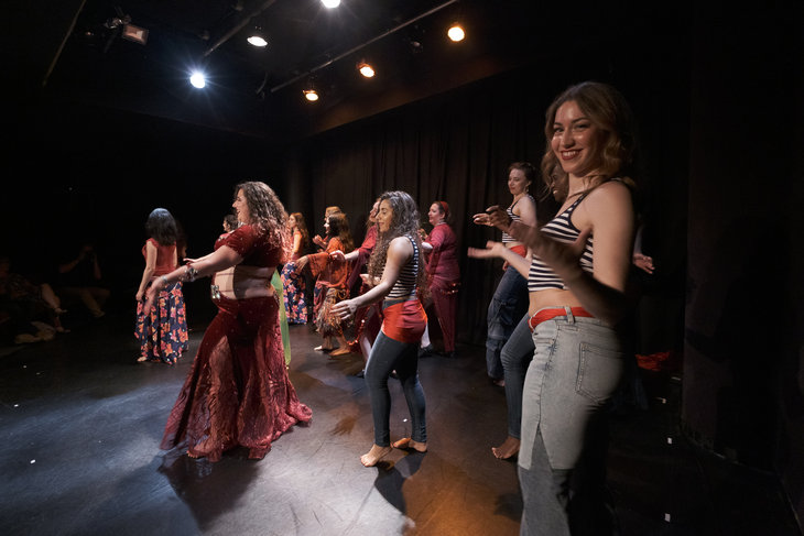 Stages,cours Danse orientale pour ados