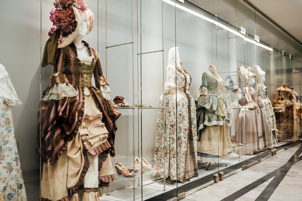 Stages,cours Cours complet d Histoire Costume