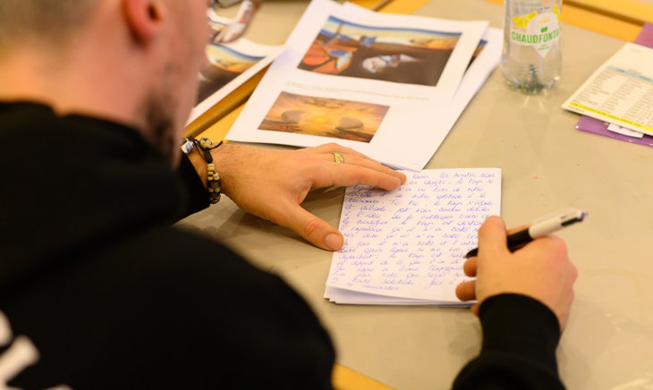 Stages,cours Atelier écriture:  Aux frontières réel 