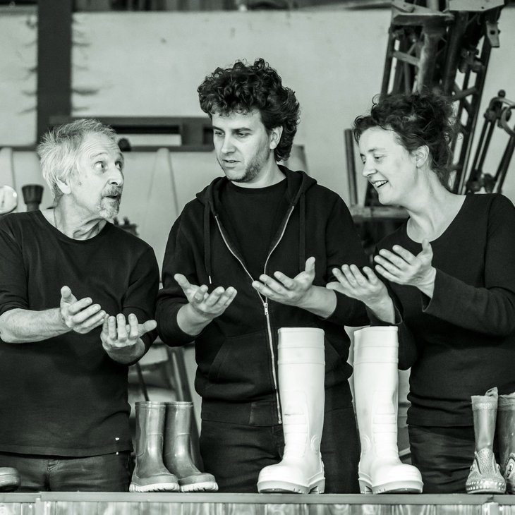 Spectacles Théâtre | Agriculture sociale - Théâtre bottes