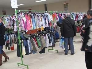 Loisirs Bourse vêtements matériel puériculture