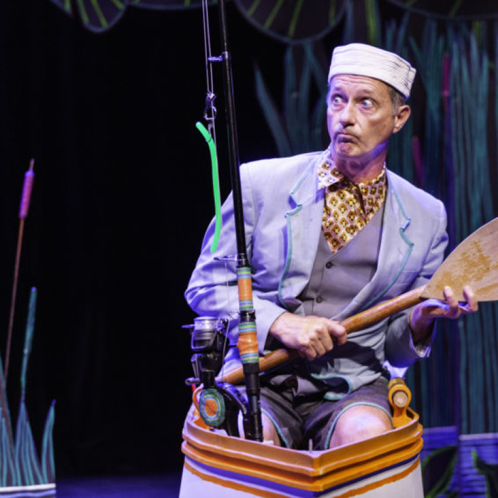 Spectacles En Barque