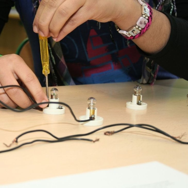 Stages,cours Stage Eclectrique - L électricité dans tous états
