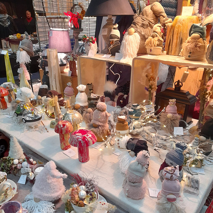 Loisirs Marché artisanal  Femmes & Créations 