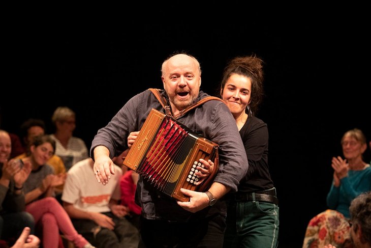 Spectacles Cabane, cabane