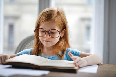 Spectacles  ABRACADABRA, c’est Zezette lit 