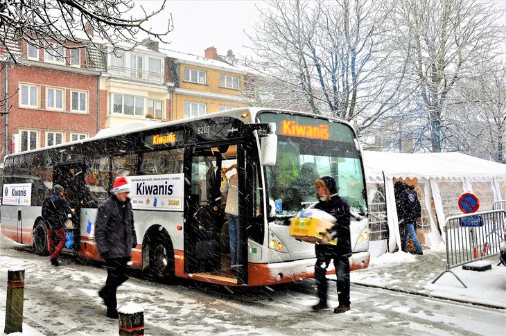 Marchés de Noël 44ème opération   Noël Kiwanis dans Cité  