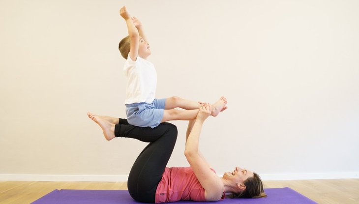 Stages,cours Yoga famille Train World