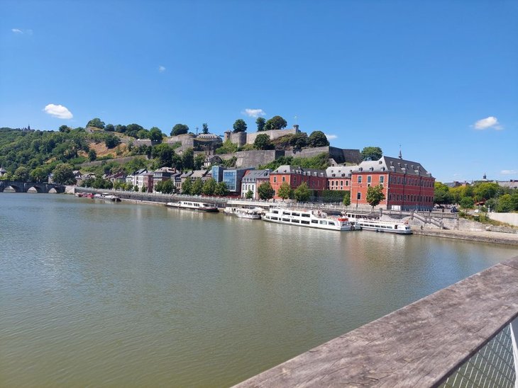 Loisirs Visite guidée : Namur fil l eau