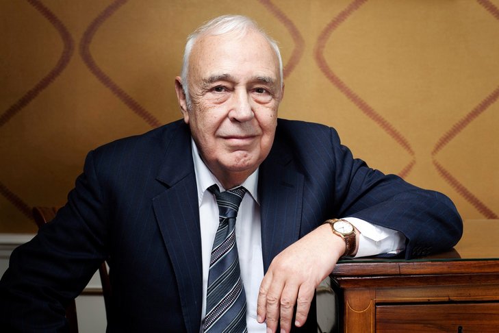 Conférences Europe should rearm