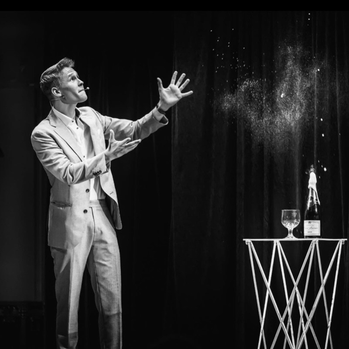 Spectacles Magie - Baptiste Barrini, champion Belgique