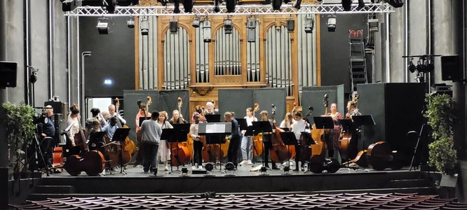 Concerts Contrebasses scène !