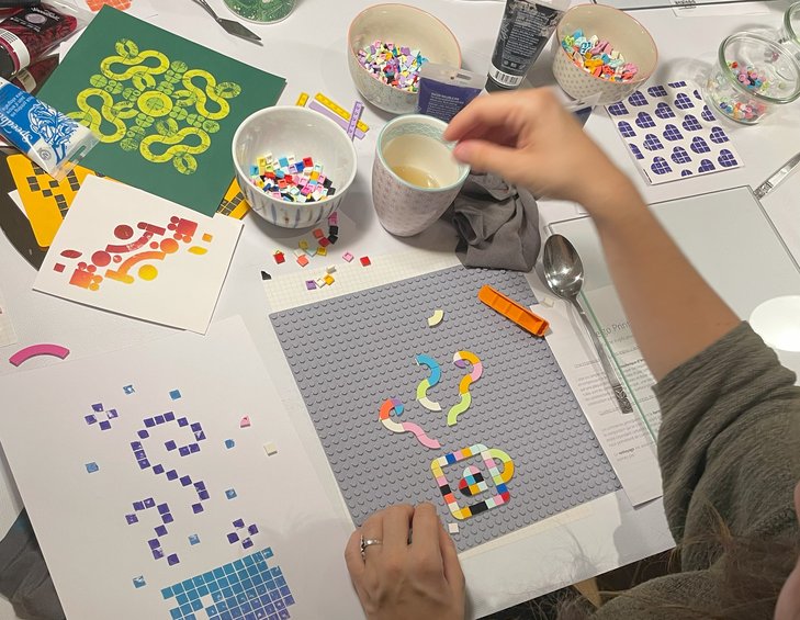 Stages,cours Imprimez cartes Noël avec legos