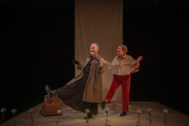 Spectacles Le canard, mort la tulipe