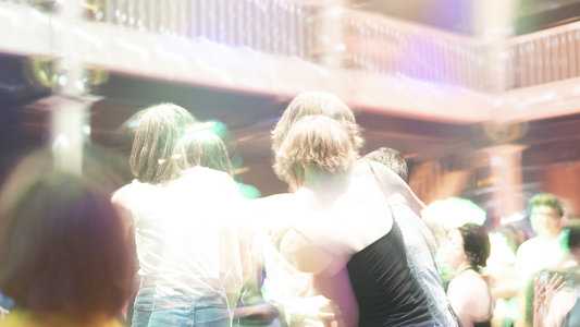 Loisirs F.O.R.E.V.E.R. - bal Ambra Senatore