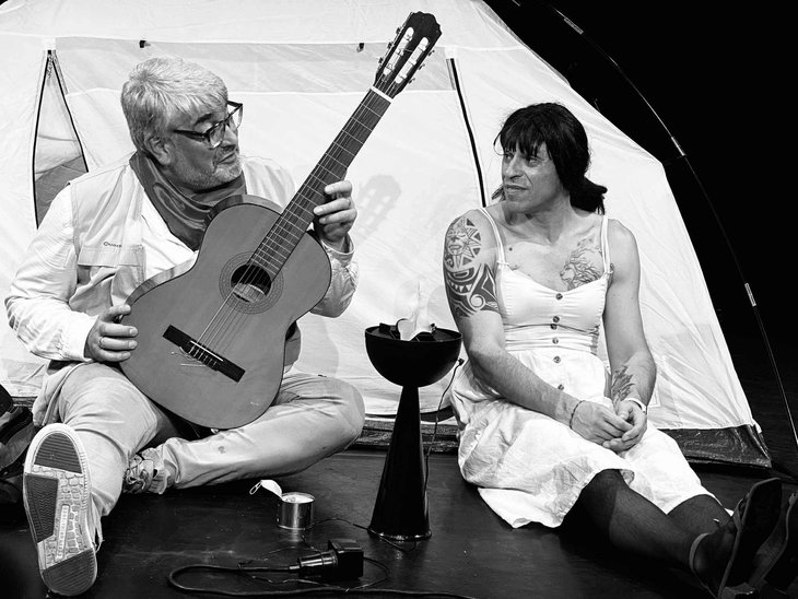 Spectacles Sous jupes filles