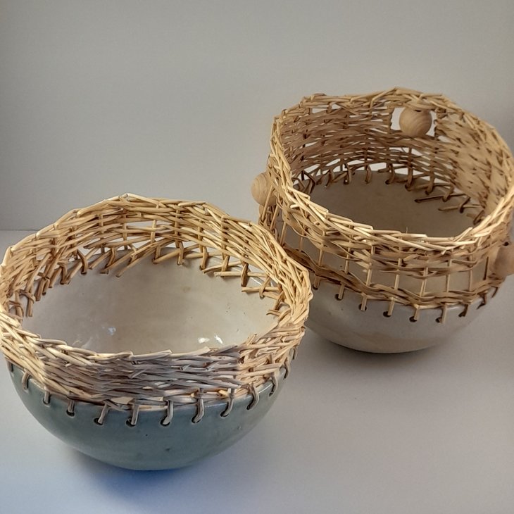 Stages,cours Atelier céramique pot avec finition vannerie