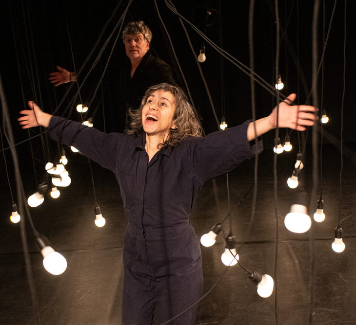 Spectacles Histoire la fille ne voulait être chien...