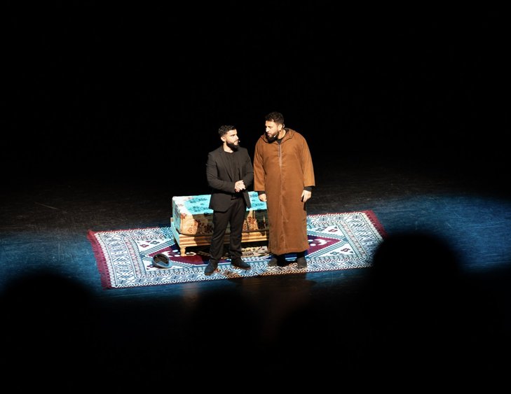 Spectacles Avant c était très beau parc ici