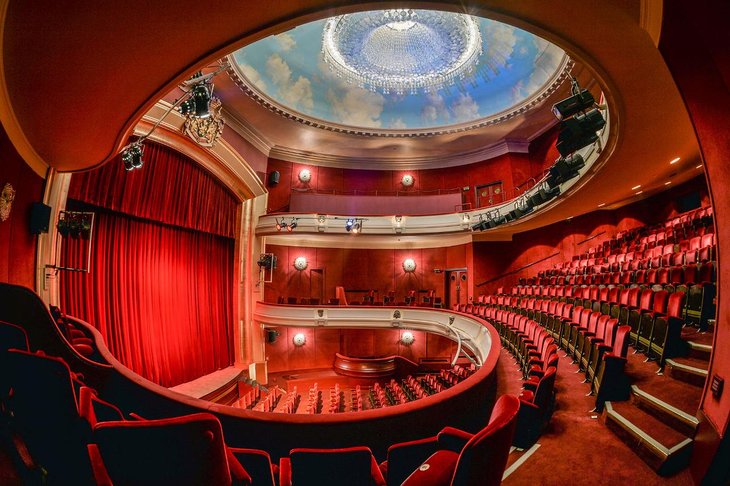 Spectacles Soirée théâtre: Deux mensonges, une vérité